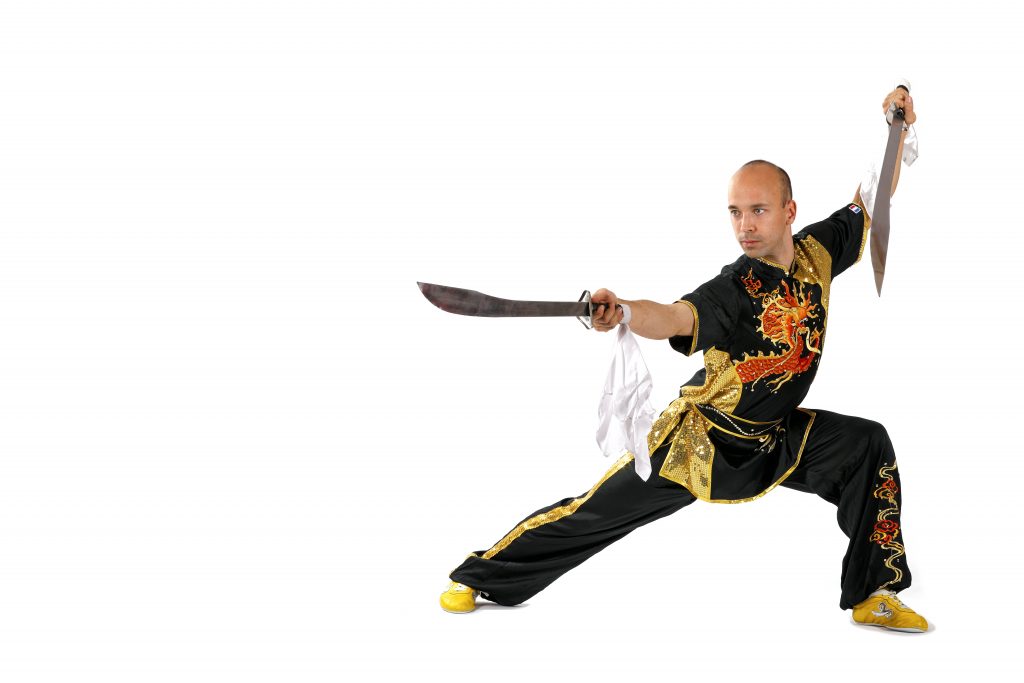 benouaich (leo) (fra) chmpion du monde kung fu wushu style xiangiquan (Traditionnel),